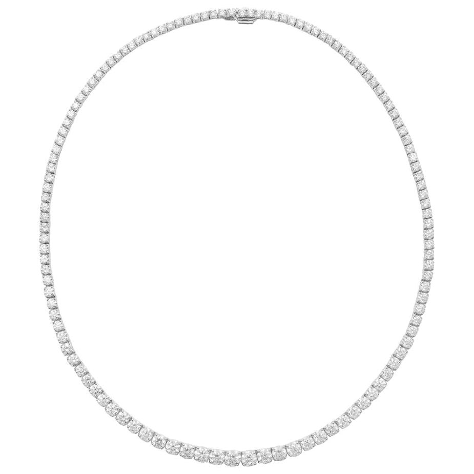 18k White Gold Graduated Diamond Tennis Necklace