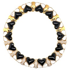 18 Karat Yellow Gold Heart Onyx Moonstone Diamond Collar Necklace 6 Carats 