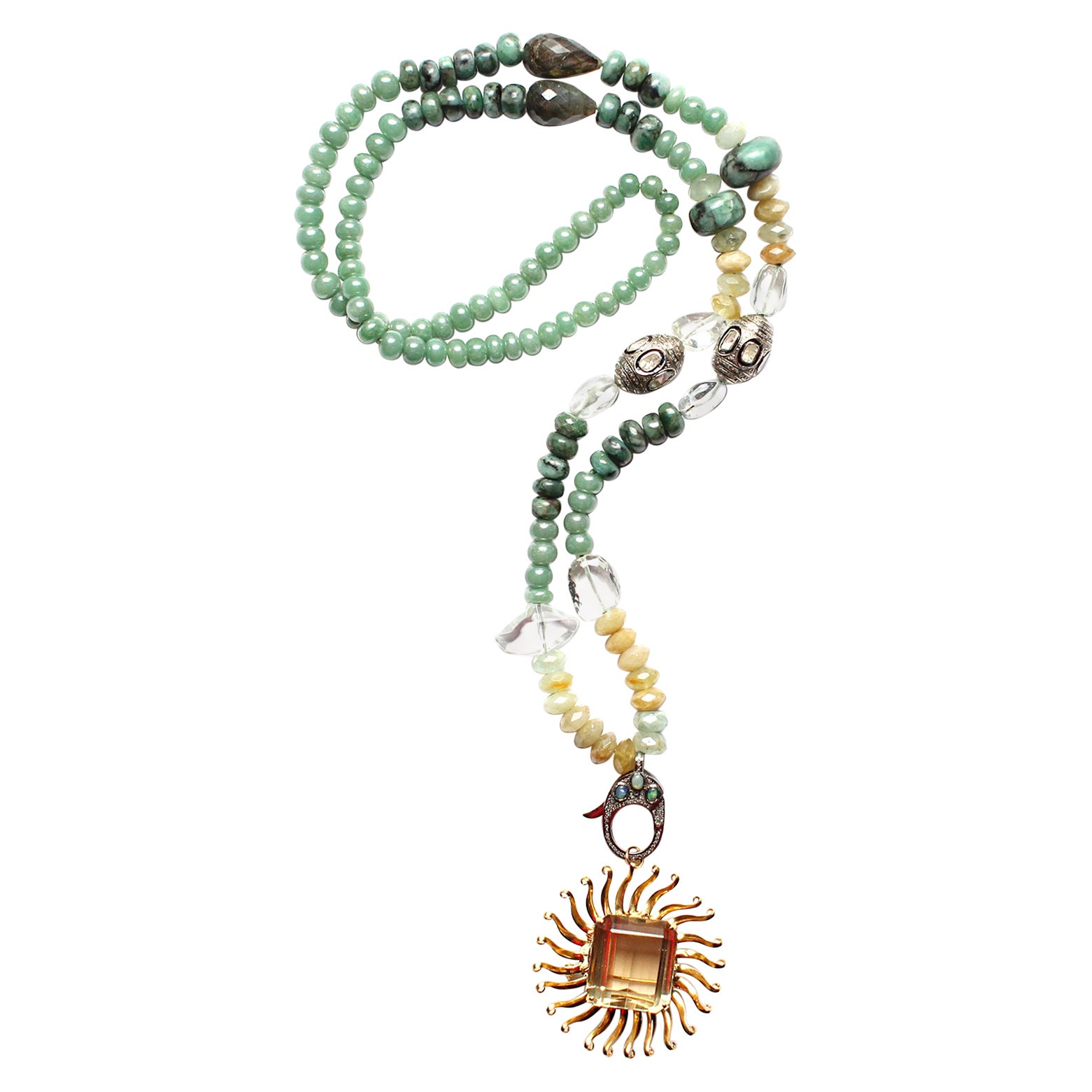 Clarissa Bronfman, collier pendentif soleil en perles, opale, jade, pierre de lune, diamant et citrine en vente