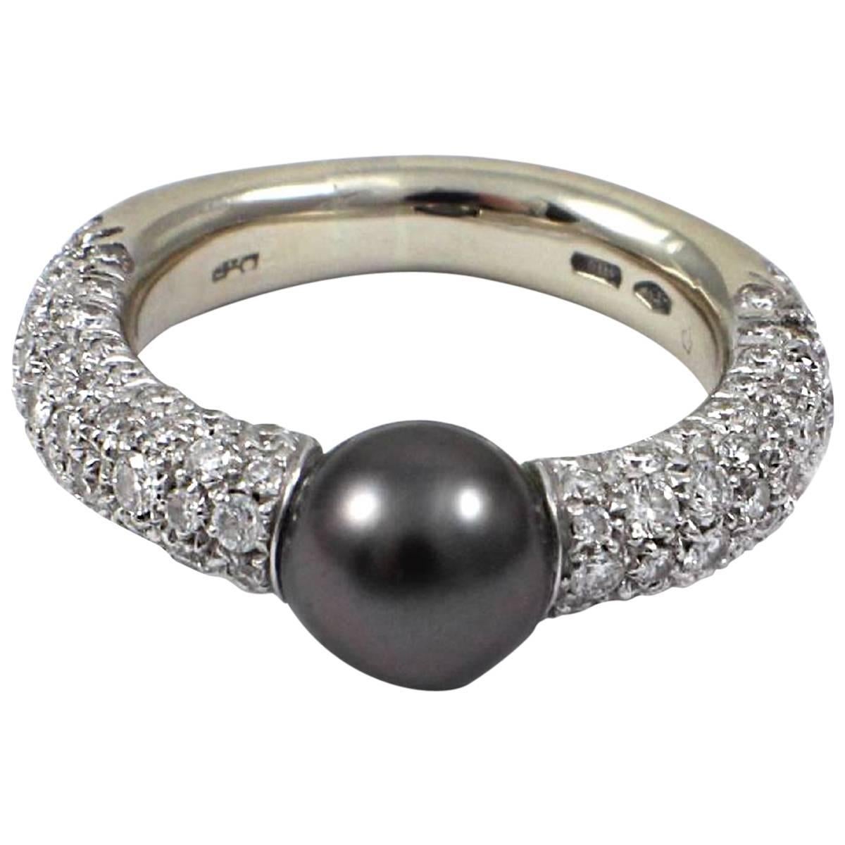 Stunning Mikimoto Tahitian Pearl Diamond Gold Ring  For Sale