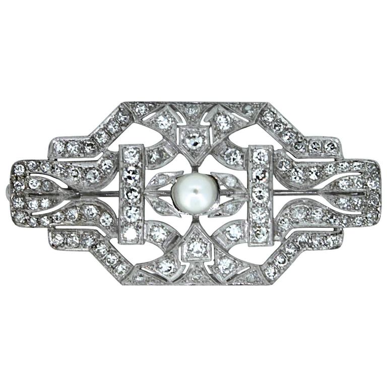 Art Deco Pearl Diamond Gold Brooch For Sale at 1stDibs