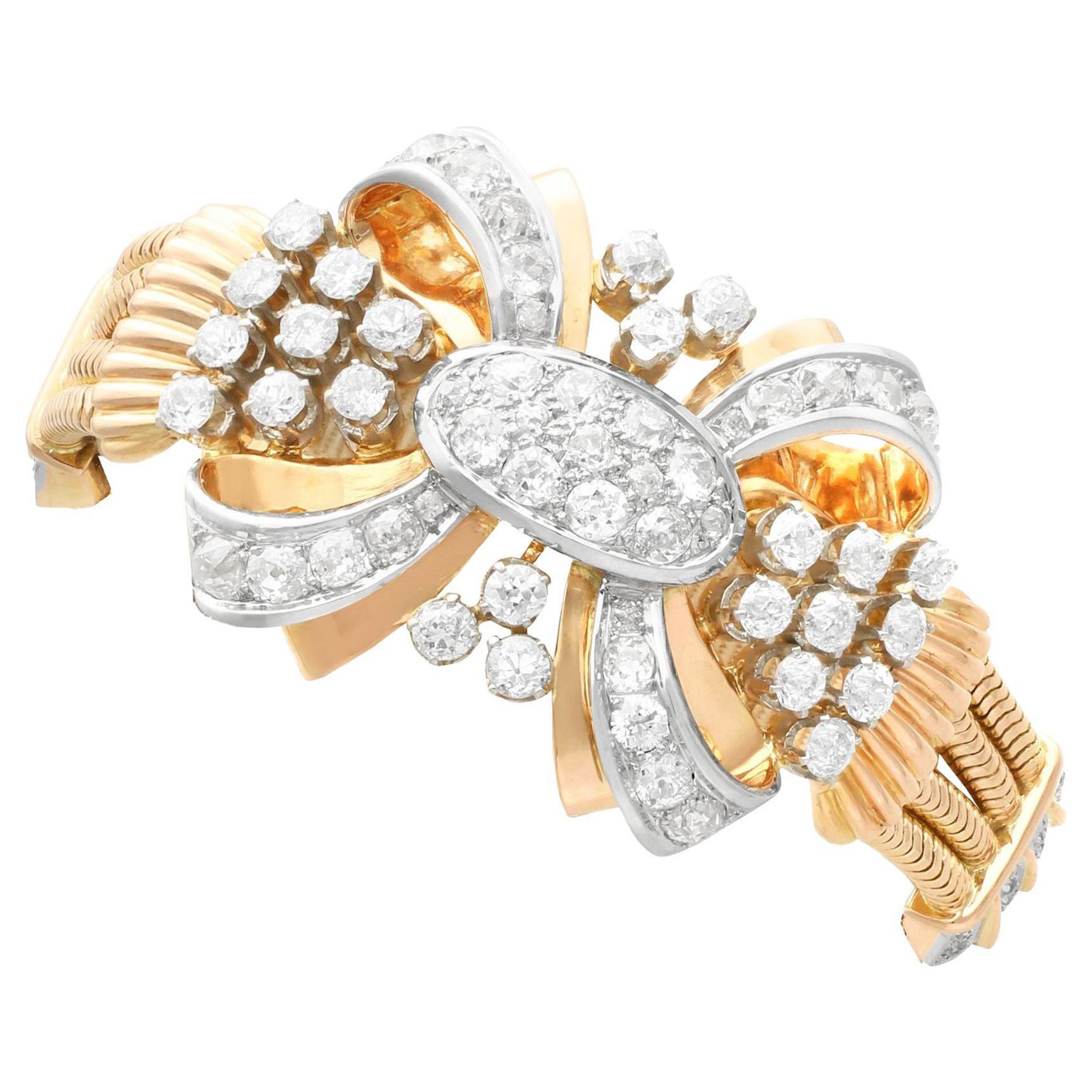 Vintage Art Deco 8.77 Carat Diamond and Yellow Gold Bracelet For Sale