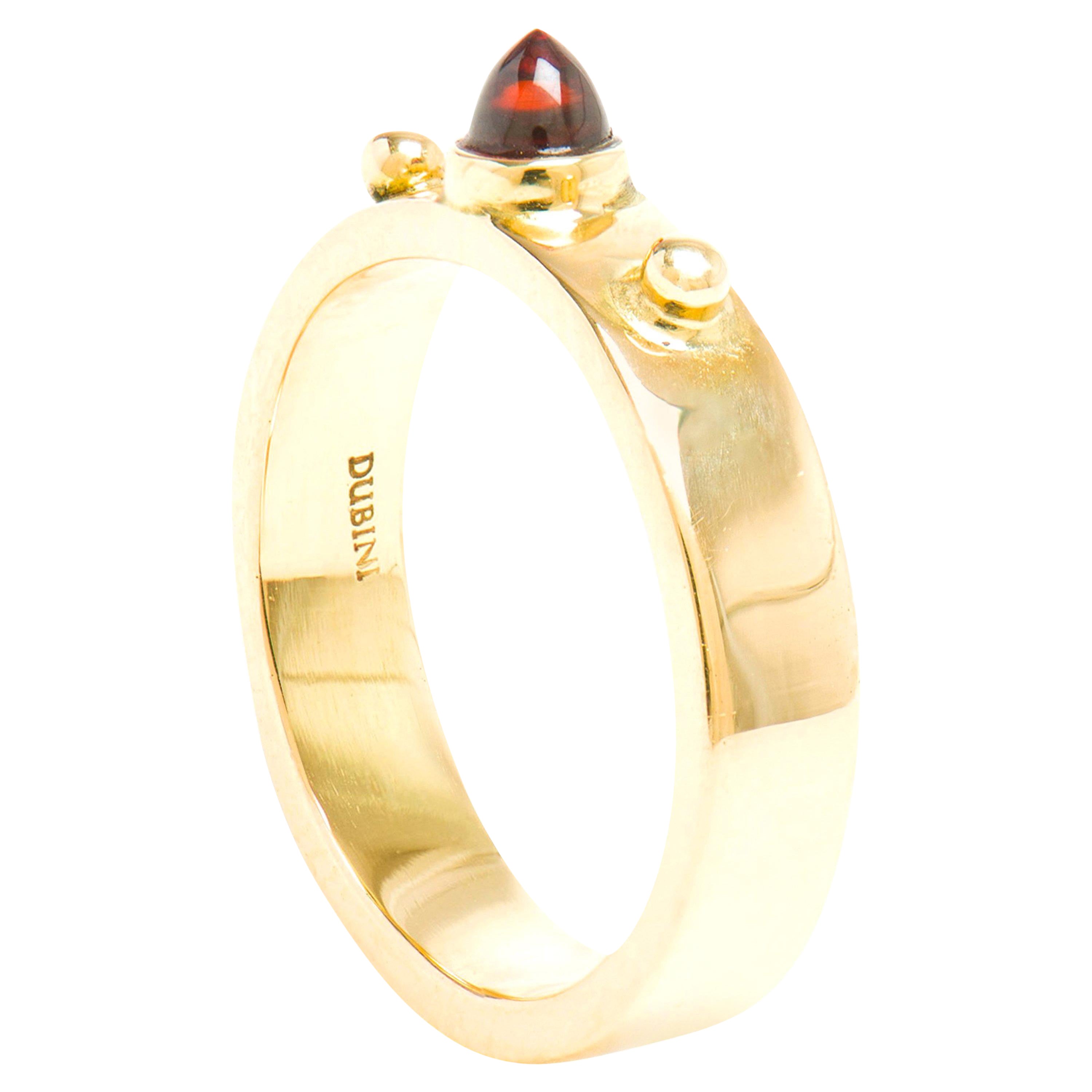 Dubini Punta Di Diamante Cabochon Garnet 18 Karat Yellow Gold Ring For Sale