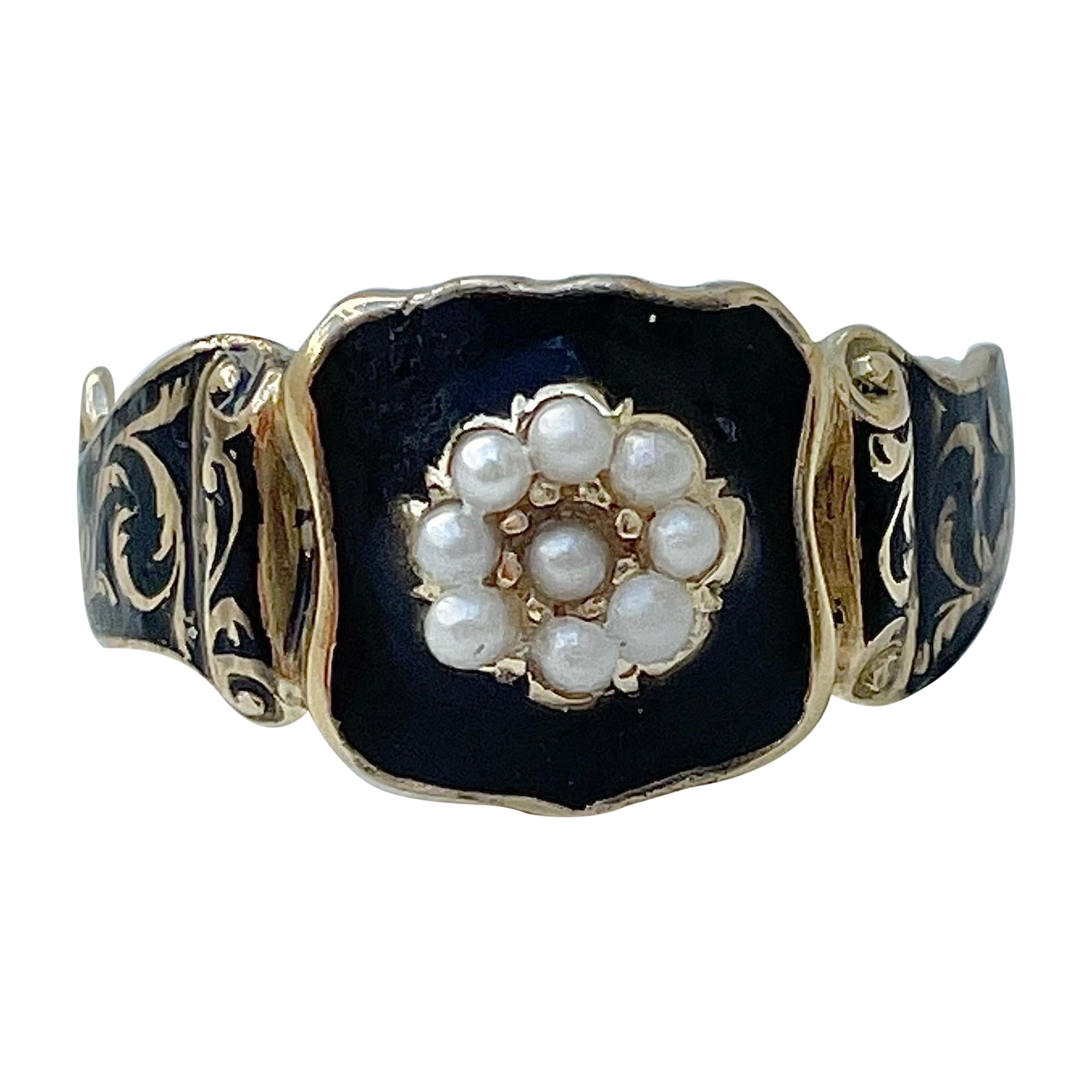 Antique Black Enamel and Pearl Mourning Ring in 18ct Yellow Gold, C.1850