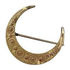 Antique C.1883 15ct Yellow Gold Crescent Brooch
