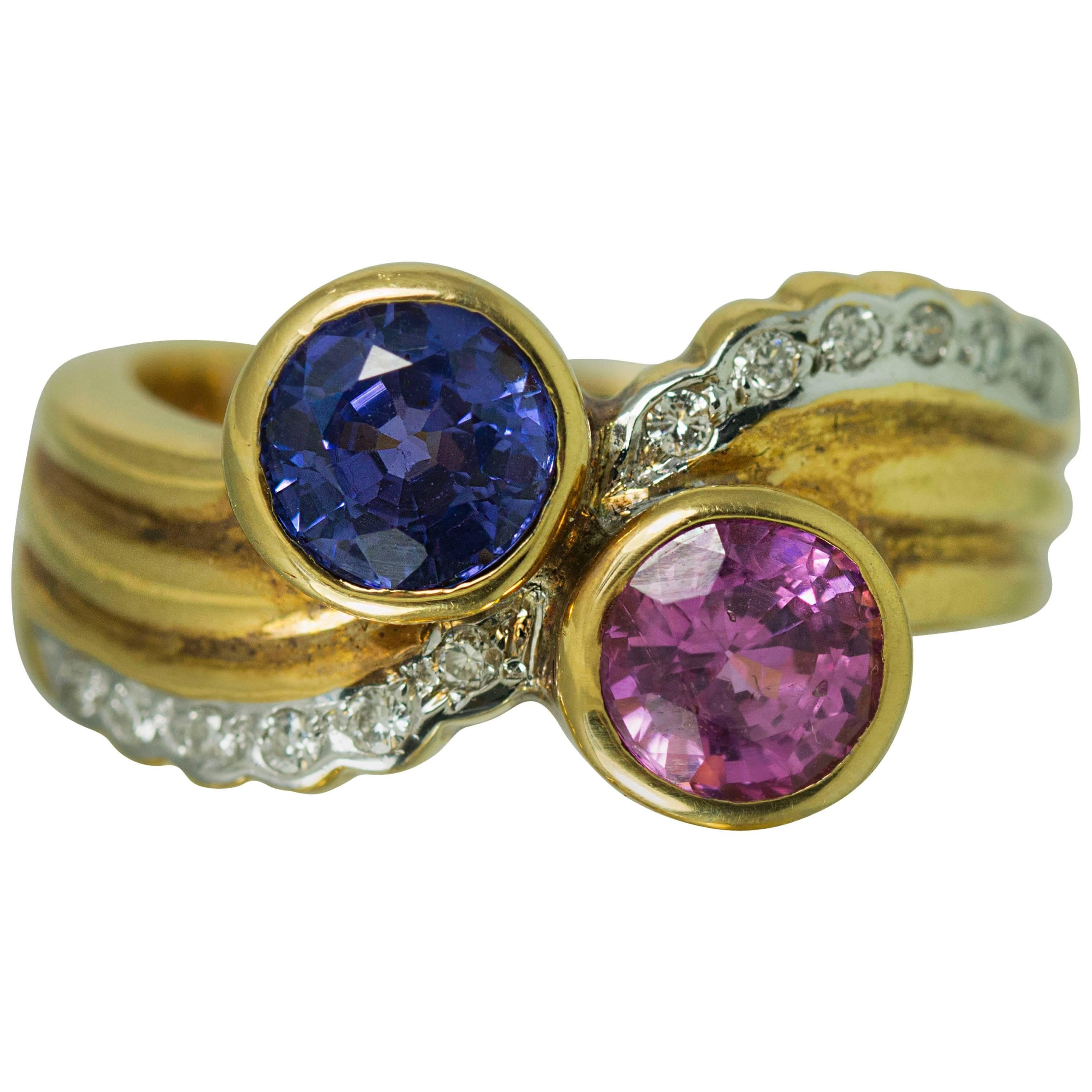 Anillo de Oro con Zafiro Rosa y Azul Diamante en venta