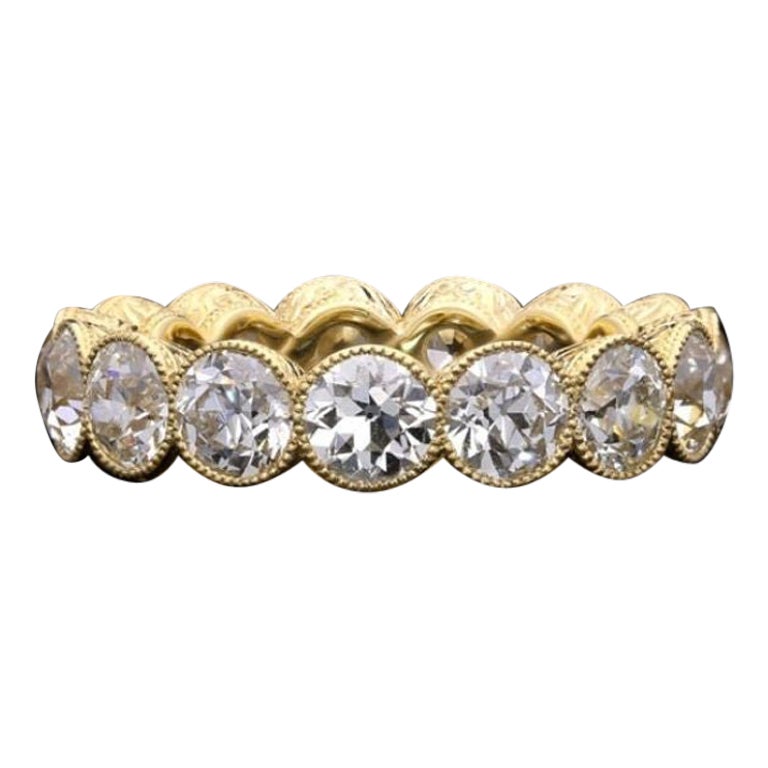 Hancocks Eternity-Ring aus Gold mit 4,90 Karat Diamanten im alteuropäischen Schliff im Angebot