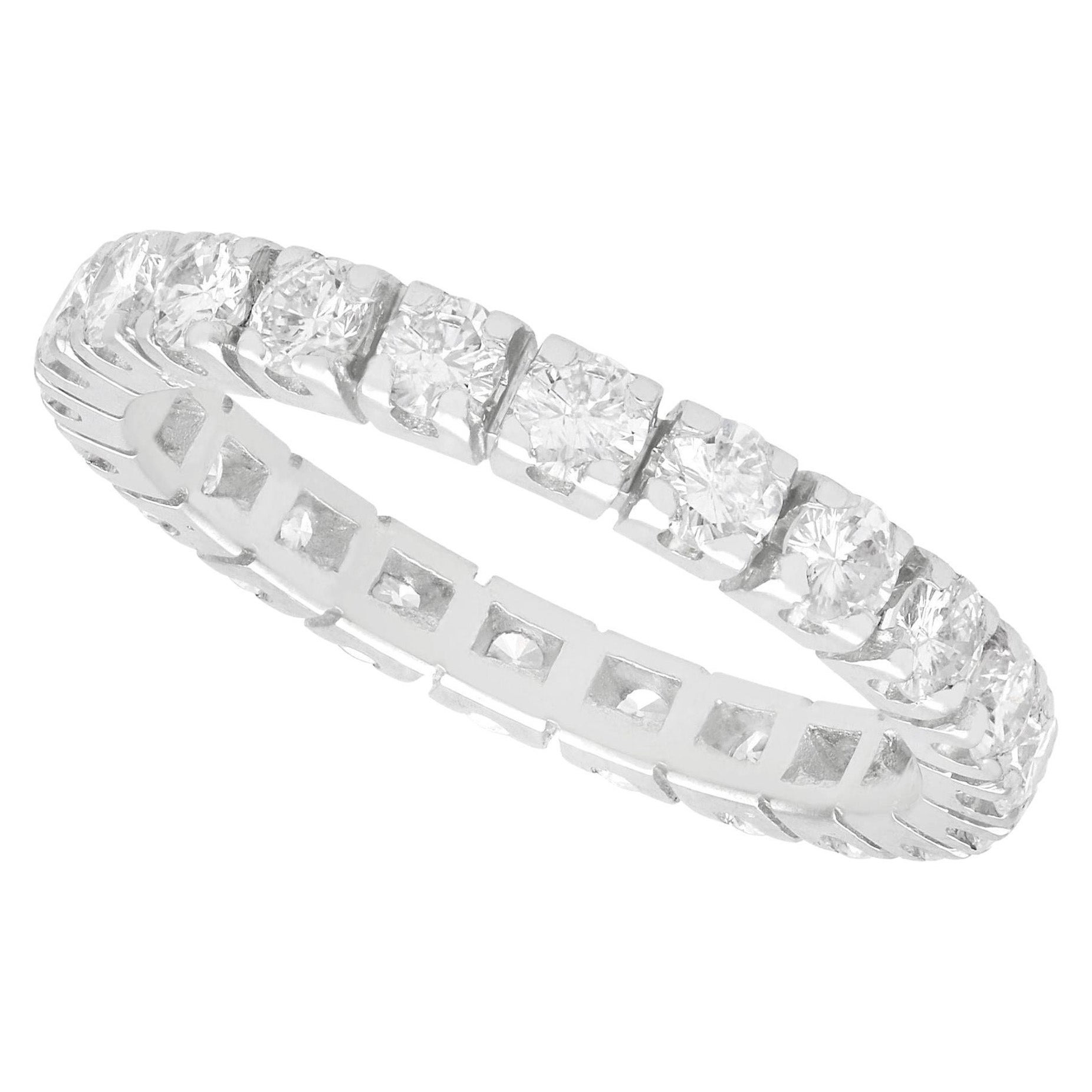 Bague d'éternité française vintage en or blanc et diamants de 1,10 carat, c. 1950
