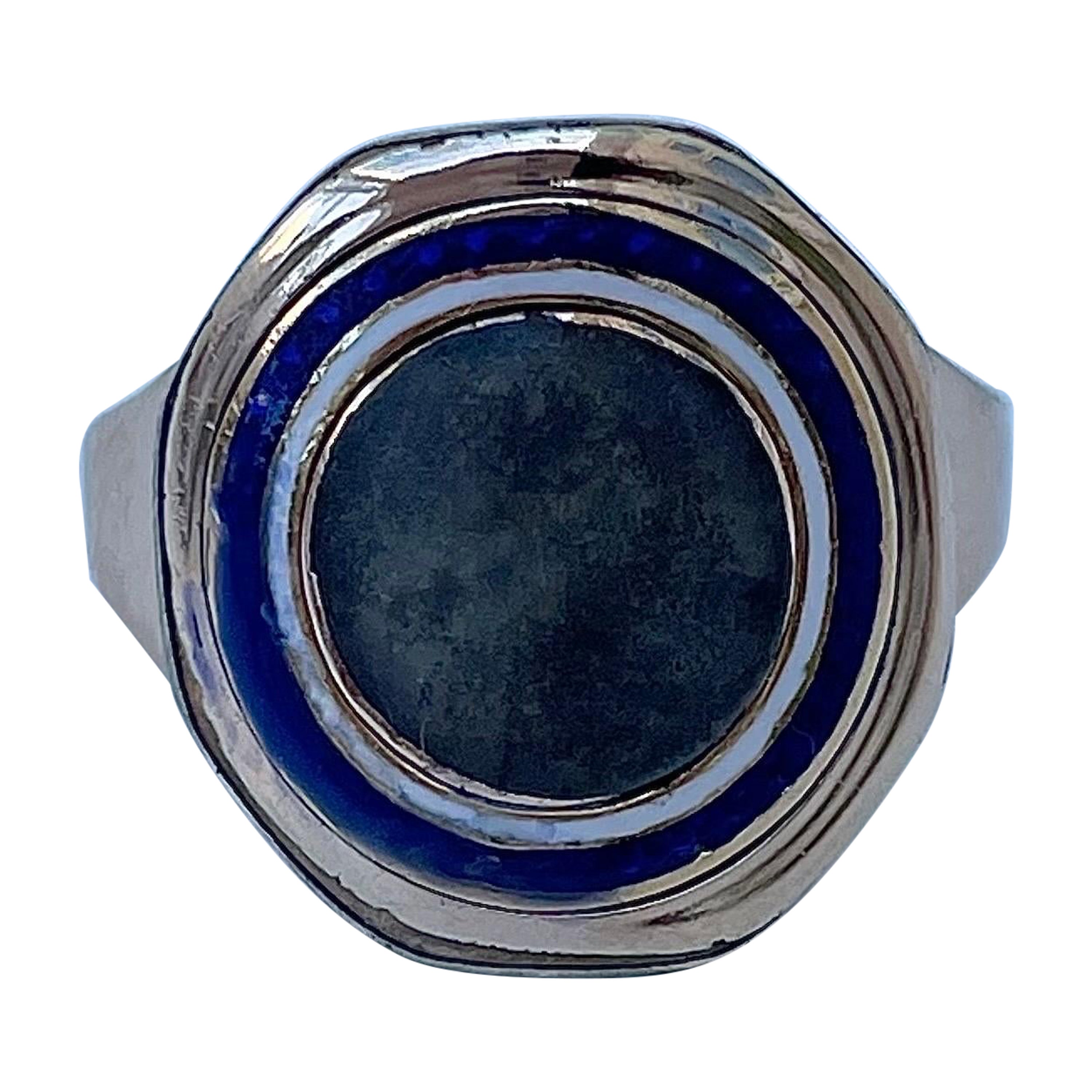 Antique C.1795 Yellow Gold Blue and White Enamel Locket Front Ring For Sale