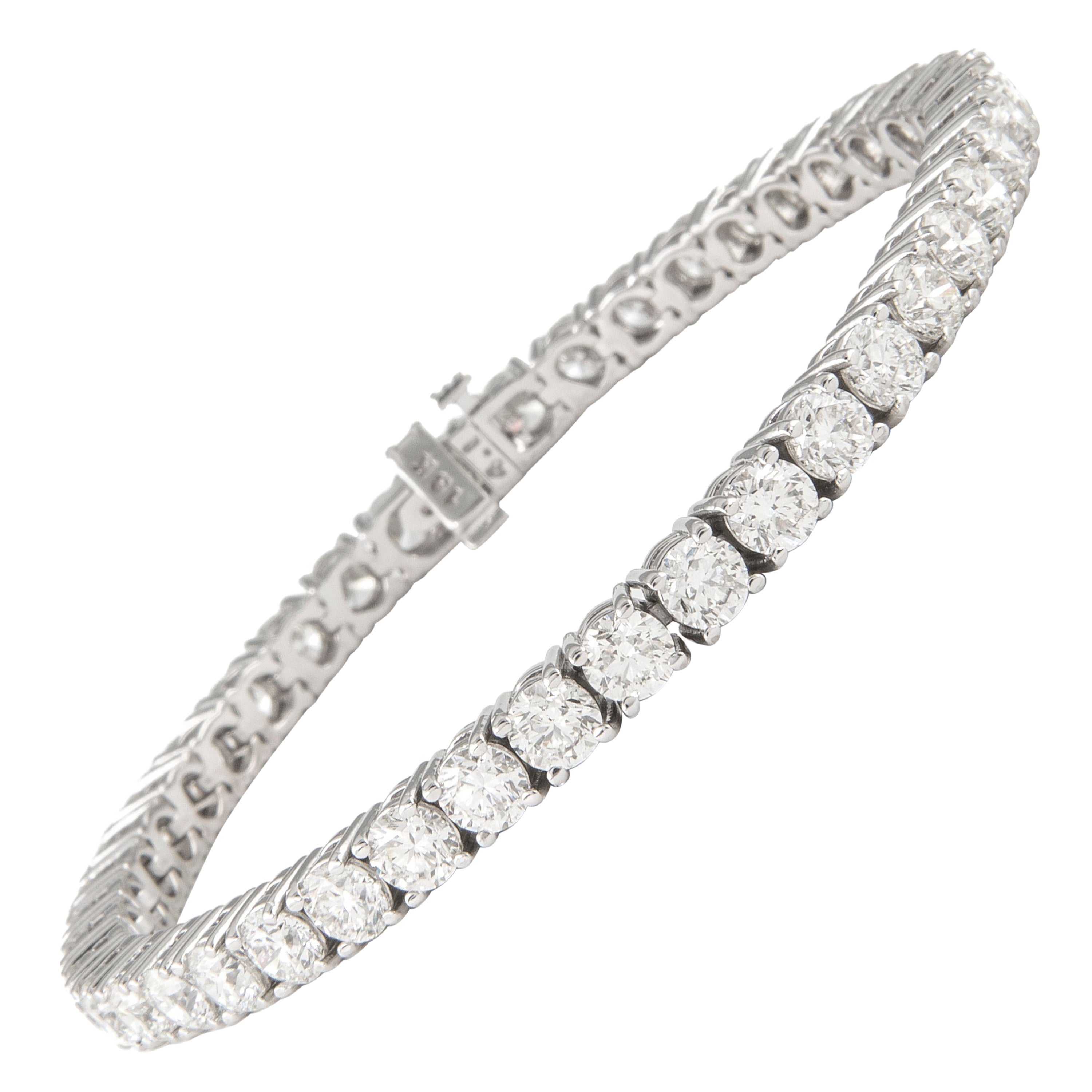 Alexander 12.78 Carat 'Avg 0.30ct' Diamond Tennis Bracelet 18 Karat White Gold For Sale