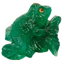 Sculpture de grenouille en émeraude sculptée naturelle de 20,05 carats