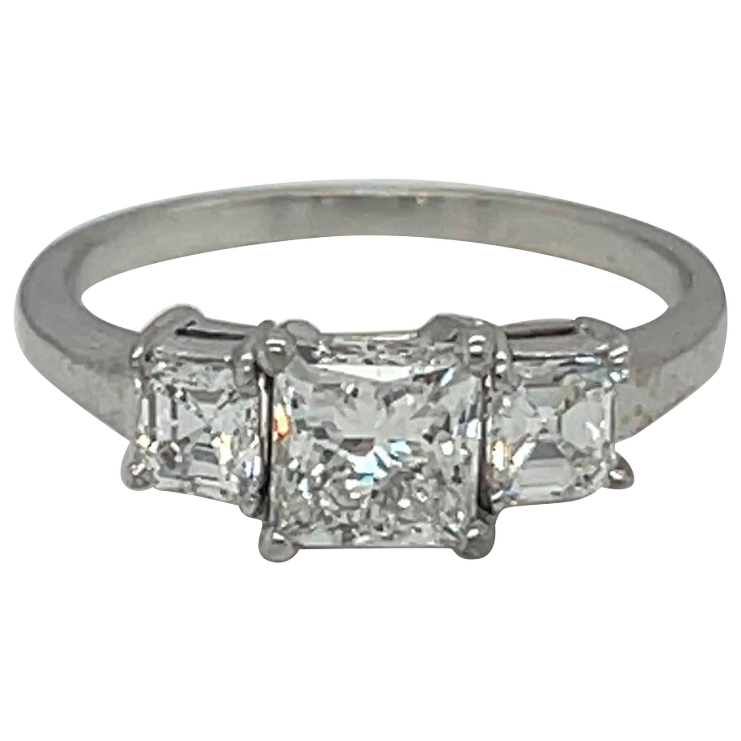 Helzberg Diamond Ring 1.00 Carat Princess and Round Cuts 18 Karat White