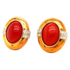 Retro Coral Gemstone & Diamond 18k Yellow Gold Earrings