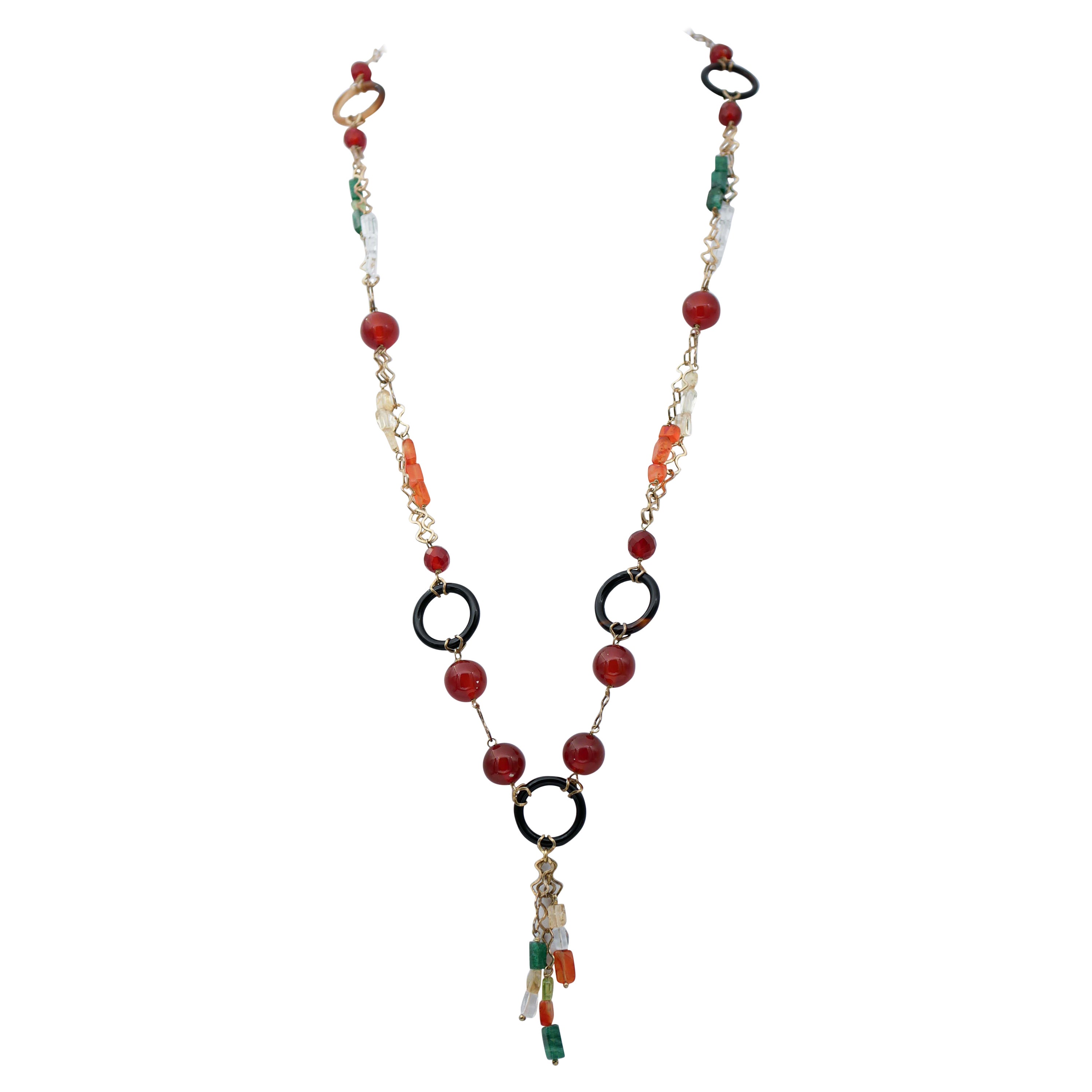 Collana in corniola, onice, tormalina, smeraldi e retrò