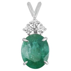 Ciondolo a 4 punte in oro bianco con smeraldo naturale taglio ovale e accenti di diamante da 5,24tcw 14K