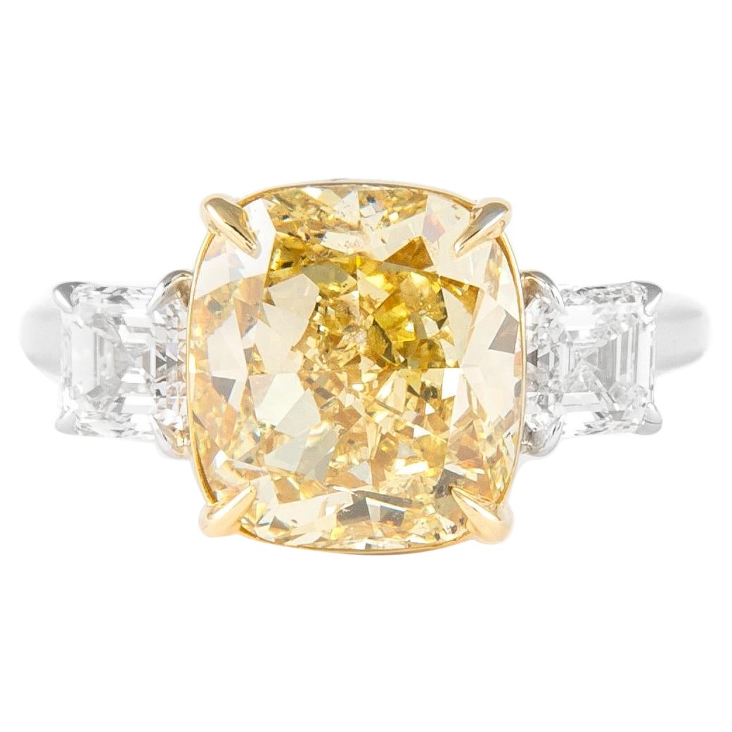 Alexander GIA 5.03ct Fancy Yellow Diamond Three-Stone Ring 18k Two Tone For Sale