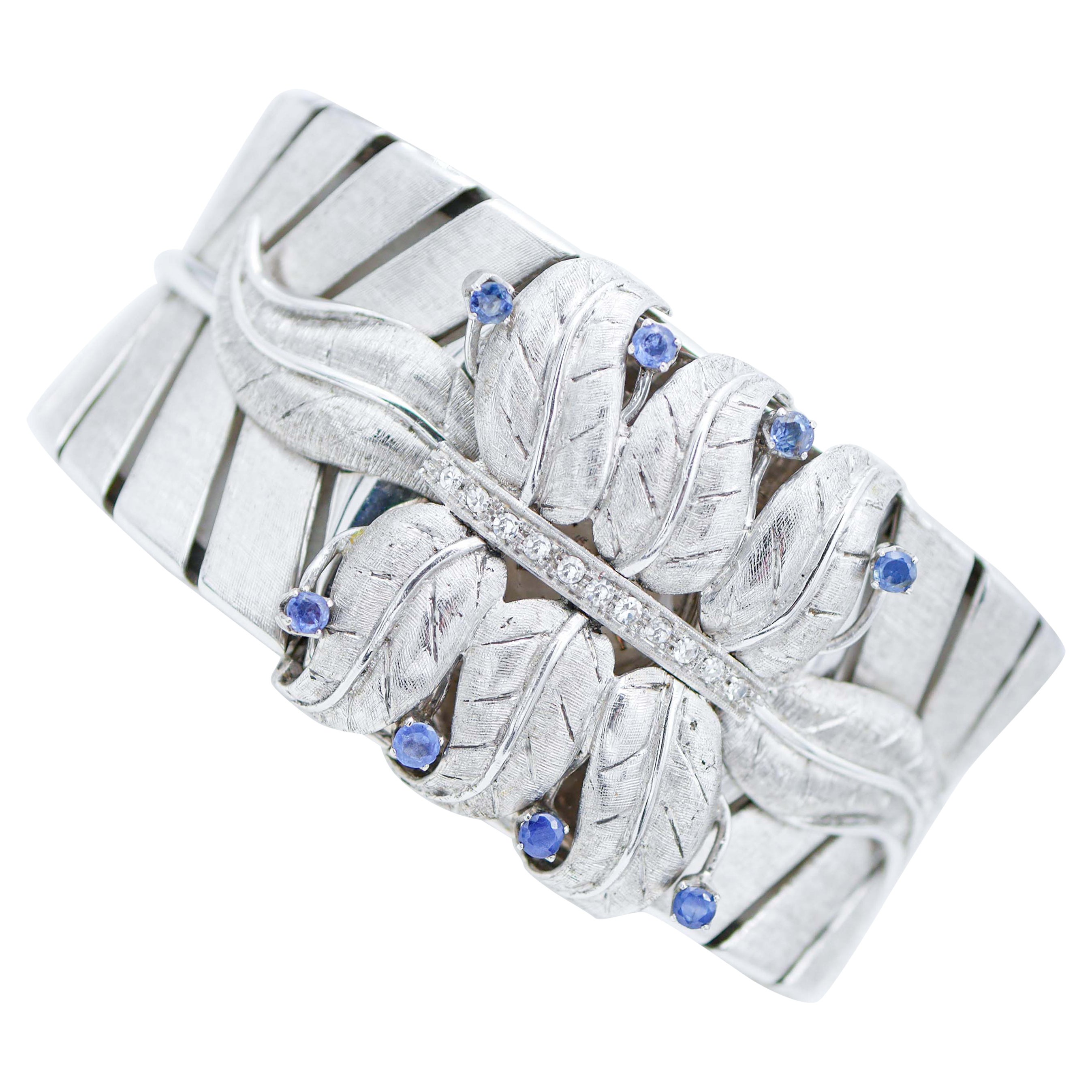 Sapphires, Diamonds, 18 Karat White Gold Retrò Bracelet For Sale
