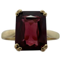 2.23ct Vivid Pink Purple Rhodolite Garnet Emerald Cut Yellow Gold Solitaire Ring