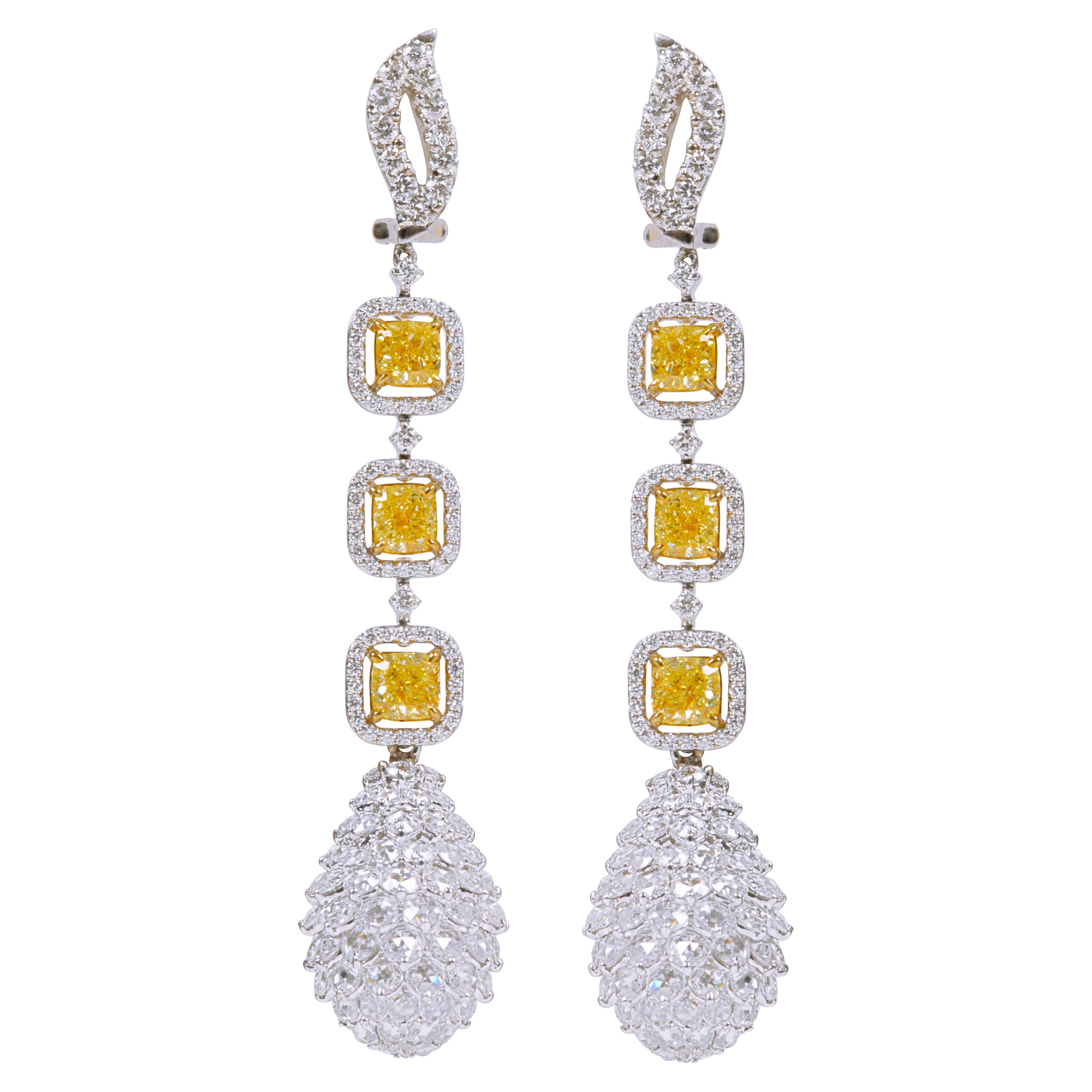 Boucles d'oreilles pendantes ananas en or 18 carats avec diamants jaunes et blancs de 15,72 carats