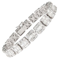 13.77 Carat Diamond Illusion Set Bracelet 18 Karat White Gold
