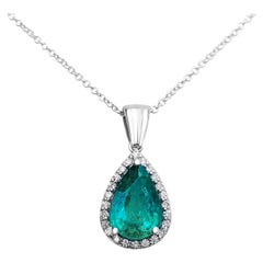 1.30 Carat Emerald and 0.19 Ct Diamonds, 14 Kt. White Gold, Necklace