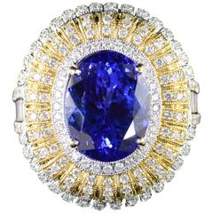 12.67 Carat Tanzanite 3.20 Carats Diamonds Gold Ring