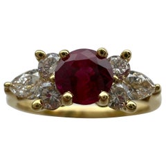 Fine Tiffany & Co. Vivid Red Round Ruby & Diamond 18k Yellow Gold Cluster Ring