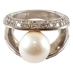 Pradera Ocean Ring with Cultivated Pearl and and Pavée of Diamonds