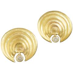 1980s Atelier Zobel Germany Pair of Modernist Diamond Gold Earrings 11