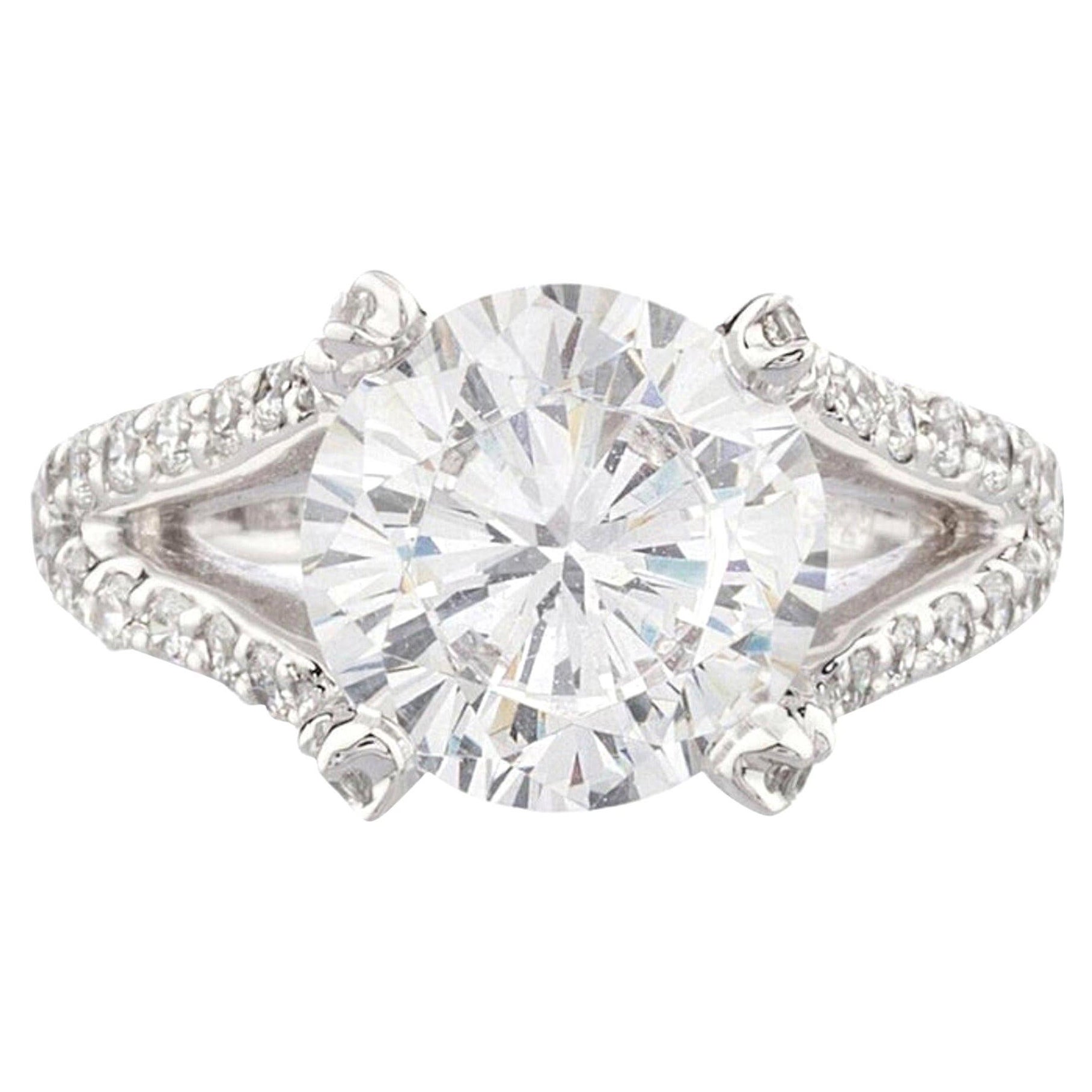 Authentic Van Cleef and Arpels Platinum 1.88 Carat VVS1 E Diamond Ring