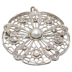 1.60 Carat Diamond and 1 Pearl 18Karat White Gold Brooch or Pendent