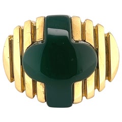 Vintage Cartier Aldo Cipullo 18 Karat Yellow Gold and Green Agate Cocktail Ring, 1971