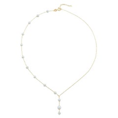 Freshwater pearls in 14 karat gold chain necklace. Pearl necklace.