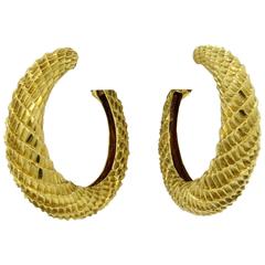 Boucheron Paris Large Gold Textured Hoop Earrings 7