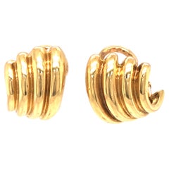 Tiffany & Co. 18K Yellow Gold Huggie Hoop Wave Clip-On Earring