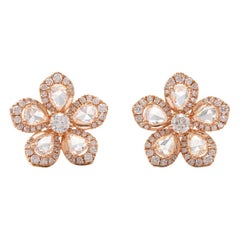 Boucles d'oreilles fleurs en or rose et diamants