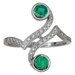 Round Emerald Ring, in 14 Karat Gold, Vintage Style Emerald Ring, Emerald Ring