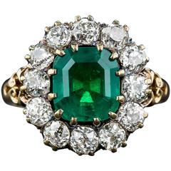 Antique Victorian 2.75 Carat Emerald Diamond Gold Cluster Ring