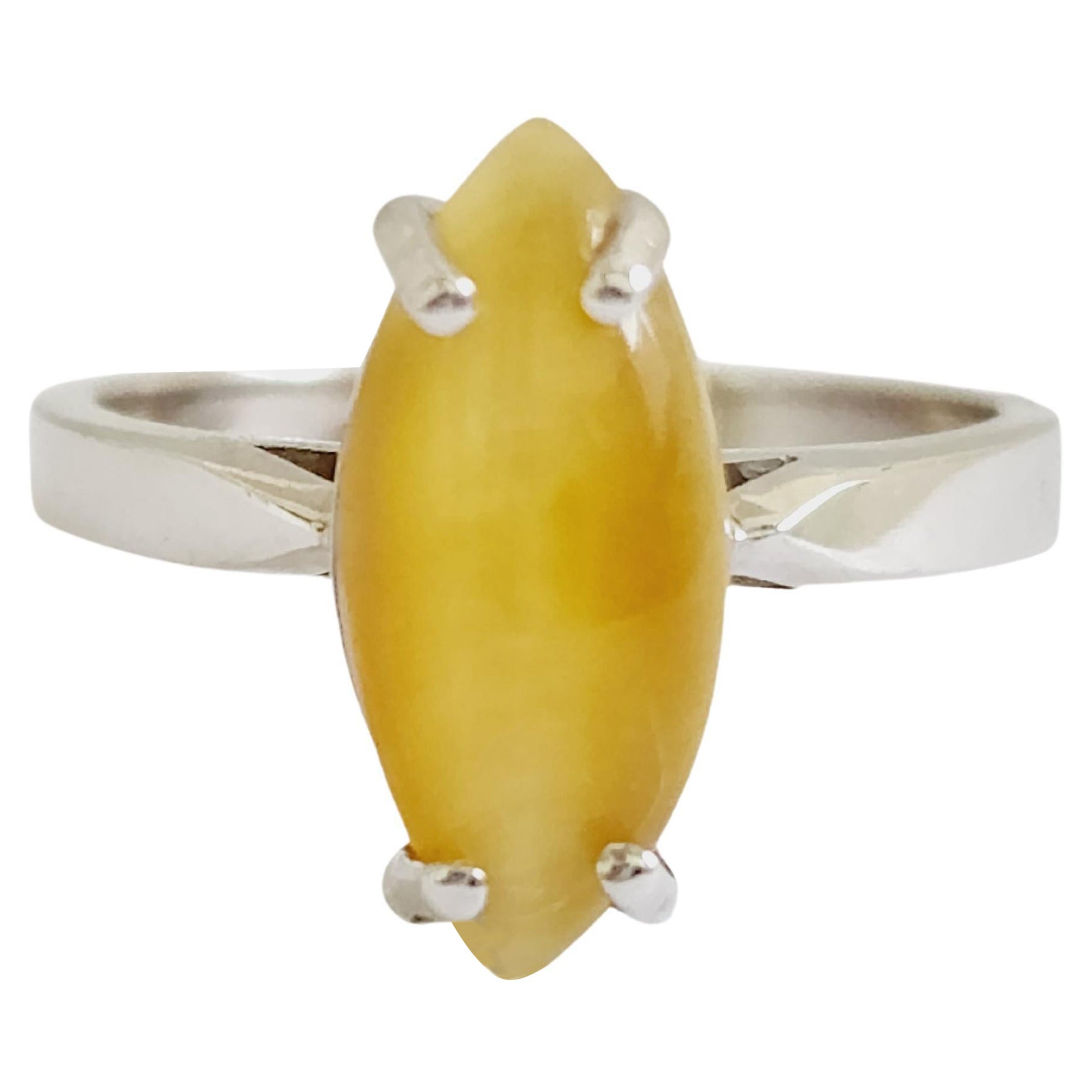 Bague en or blanc 14 carats avec œil de chat en forme de marquise de 2,15 carats