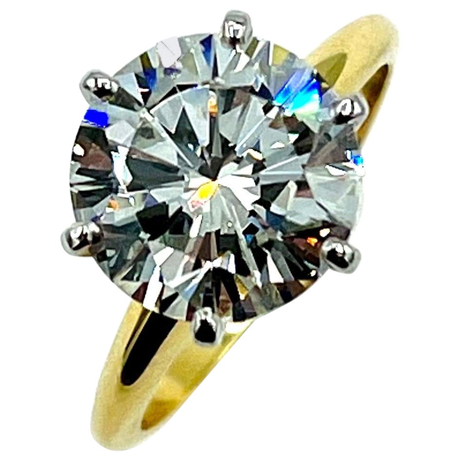 4.48 Carat Round Brilliant Diamond 18K and Platinum Ring For Sale