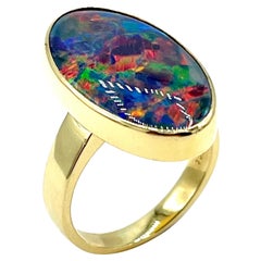 Cabochon Opal and 18K Yellow Gold Cocktail Ring