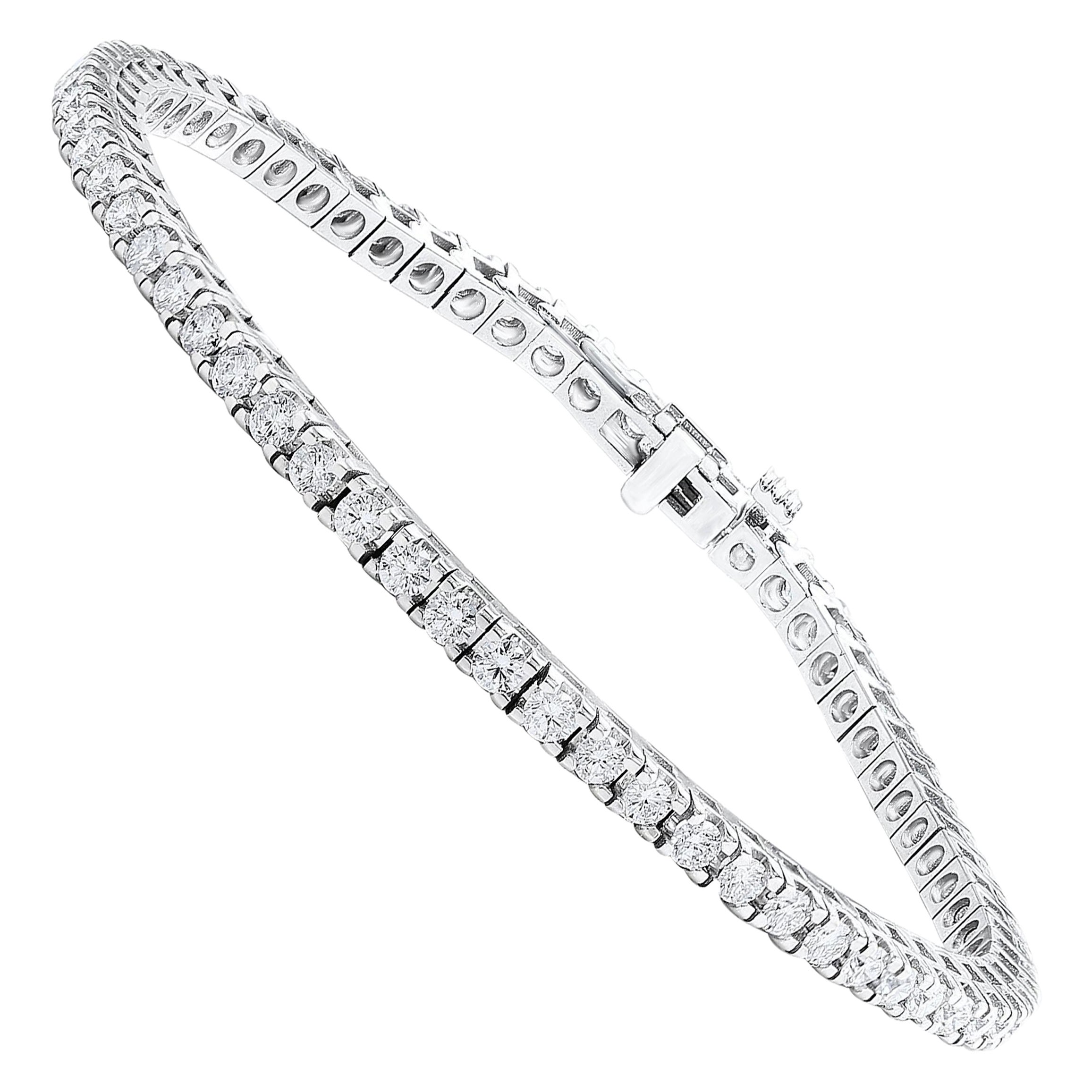 Bracelet tennis en or blanc 14 carats avec diamants ronds taille brillant de 3,00 carats en vente