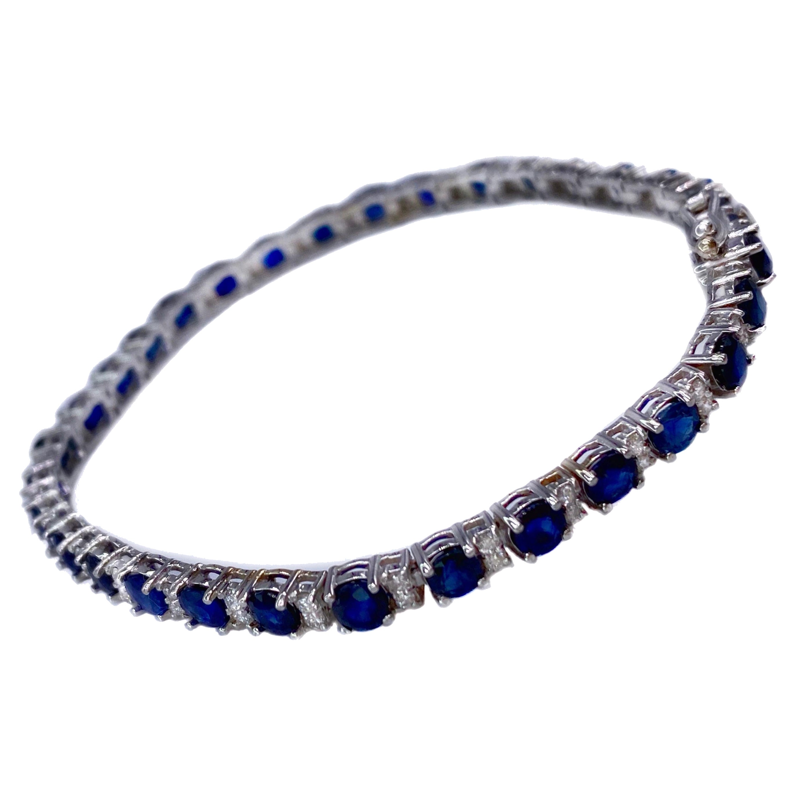 13 Carat Blue Sapphire 1 Carat Diamond 18 Karat White Gold Tennis Bracelet  For Sale