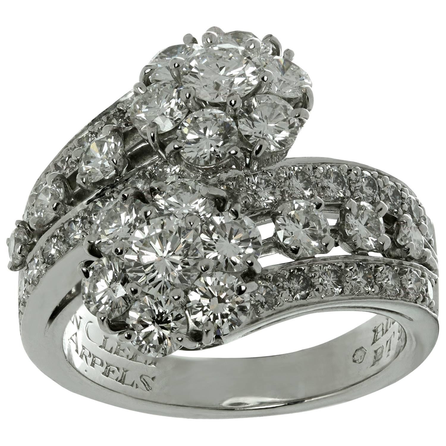 Van Cleef & Arpels Snowflake Diamond Platinum Two Flower Ring