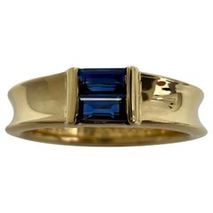 Tiffany & Co. Vivid Blue Sapphire Baguette Cut 18k Yellow Gold Stacking Ring