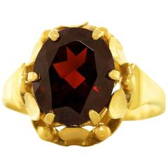 Art Deco Garnet and Gold Ring