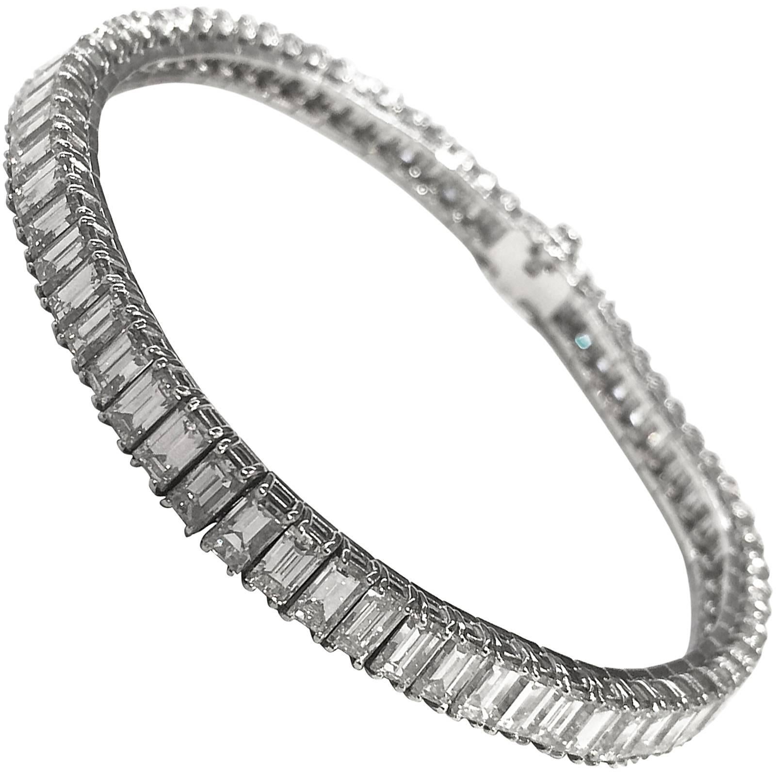 Baguette Cut Diamonds Platinum Bracelet