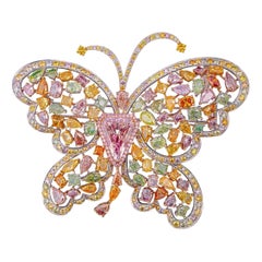 Emilio Jewelry Broche en diamants naturels de couleur fantaisie certifiés Gia de 41,00 carats