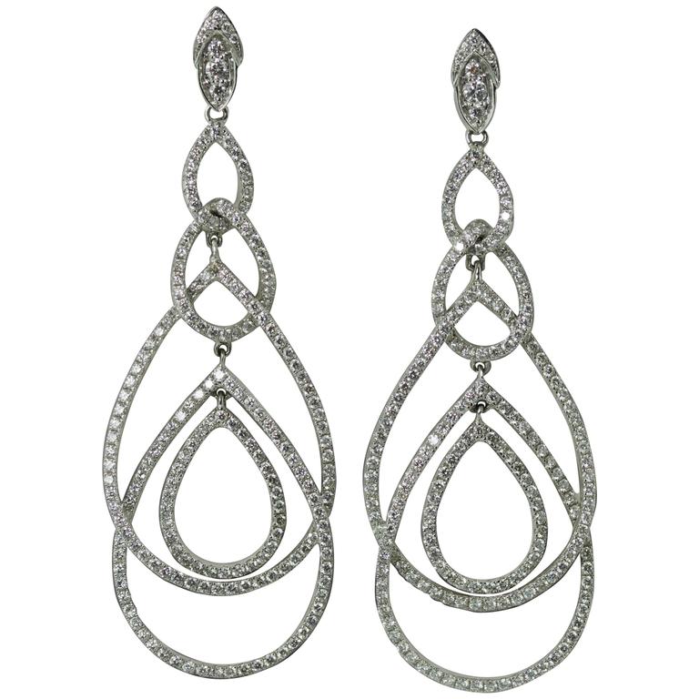 Diamond Gold Chandelier Earrings For Sale at 1stDibs