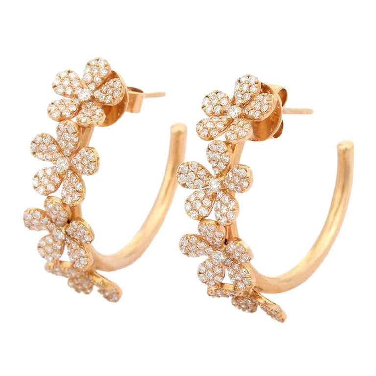 Boucles d'oreilles en or rose 18 carats avec diamants en forme de fleur en vente